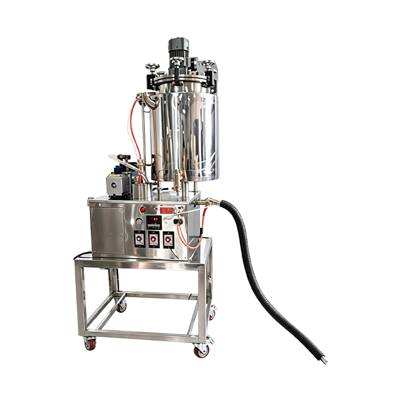 Halbautomatische beheizte Vakuumfüllmaschine für kosmetische Wimperntusche Halbautomatische beheizte Vakuumfüllmaschine für kosmetische Wimperntusche